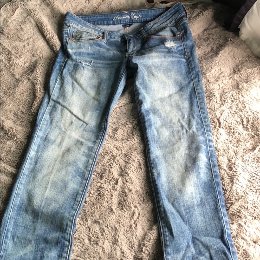 Straight Cut American Eagle Jeans